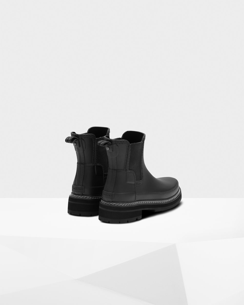 Womens Chelsea Boots - Hunter Refined Stitch Detail (38ACMNRUK) - Black